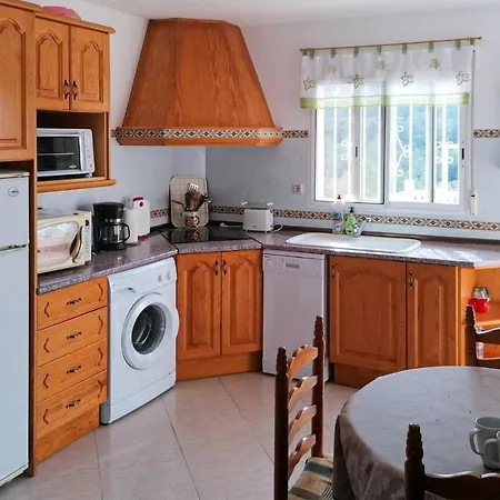 Holiday home 4 Bedroom Gorgeous In La Font Den Carros Castillo del Reboller